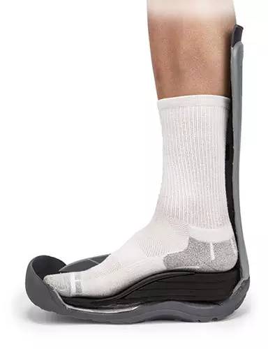 跟腱断裂术后康复时间表,跟腱断裂术后康复费用大约多少钱