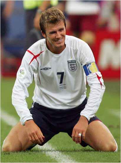 天下足球世界杯十大悲情人物,足坛十大悲情瞬间