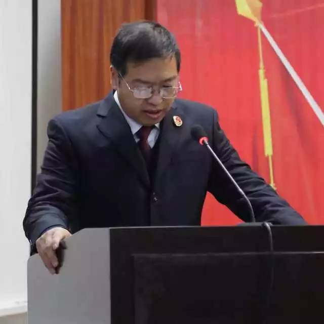 工作做得简单怎么表达,如何上台分享自己的工作经验话术