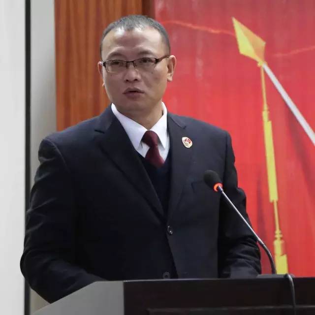 工作做得简单怎么表达,如何上台分享自己的工作经验话术