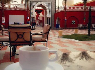 二进埃及，红海我怎能不爱你