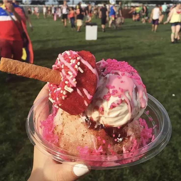 有没有见过最漂亮又好吃的冰淇淋,有什么好吃又不腻的冰淇淋