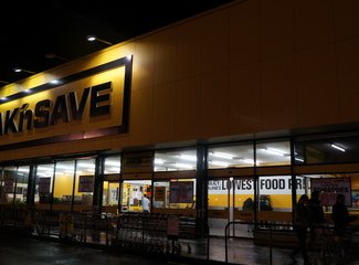 新西兰南岛顺时针逆时针,新西兰四个人游玩大概多少钱