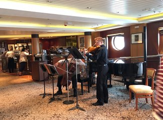 与游轮的亲密接触：精致邮轮千禧号,日韩线）内附有8090后游轮游正确打开方式专业摄影美图