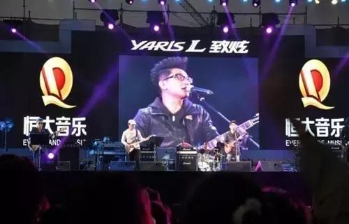 汽车圈不只有MINI会玩，这个品牌也玩得很溜