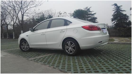 老车评测之：15款手豪版长安逸动