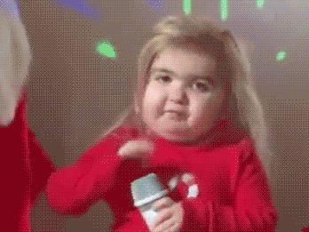 美女这样上厕所，太有技术含量了