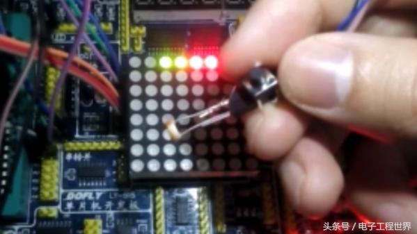 自己DIY个点阵书写屏玩