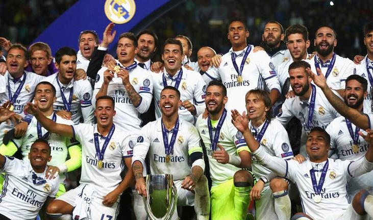 c罗环球最佳射手,c罗环球奖杯