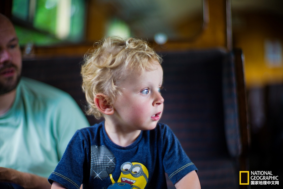 英爱岛行：寂静与喧哗，理智与情感