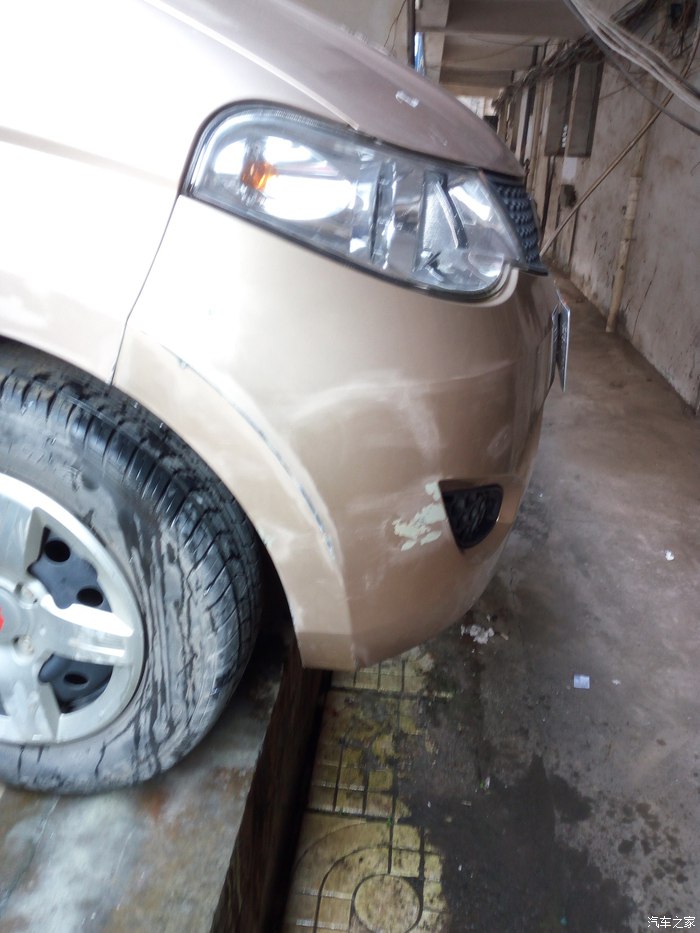 五菱宏光mini马卡龙补漆多少钱,五菱宏光银色被划伤补漆需要多少