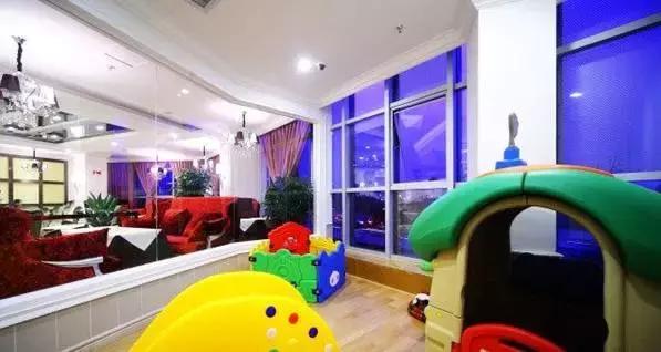 成都宠物寄养基地,成都狗狗寄养