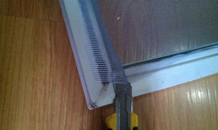 老公学这招在家换纱窗，竟省了几百块钱！维修师傅看了直呼抢饭碗