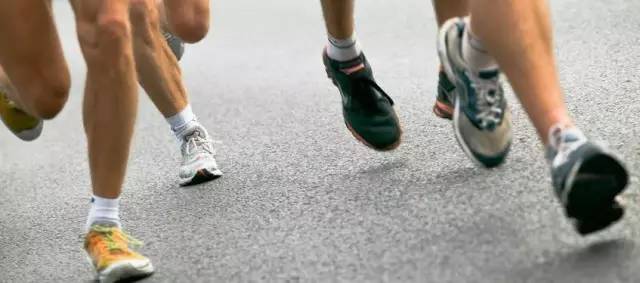 跟腱断裂术后康复时间表,跟腱断裂术后康复费用大约多少钱