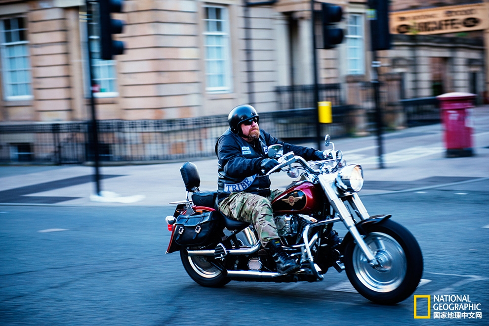 英爱岛行：寂静与喧哗，理智与情感