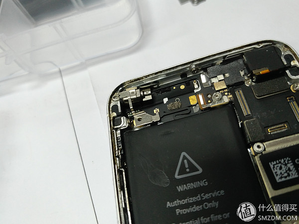 iphone5s摇动机身有响声,苹果手机振动失灵自己反复震动