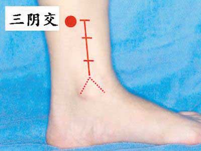 产后50天了脚后跟中间一走路疼,产后站久了脚后跟痛