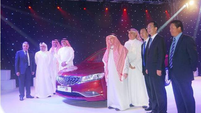 号称最美国产吉利博瑞,迪拜吉利车