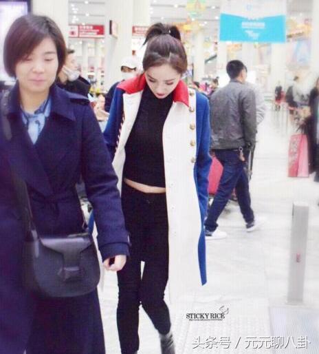 她出名不长穿衣价格超过杨幂，追赶范冰冰，这件衣服实在欣赏不了