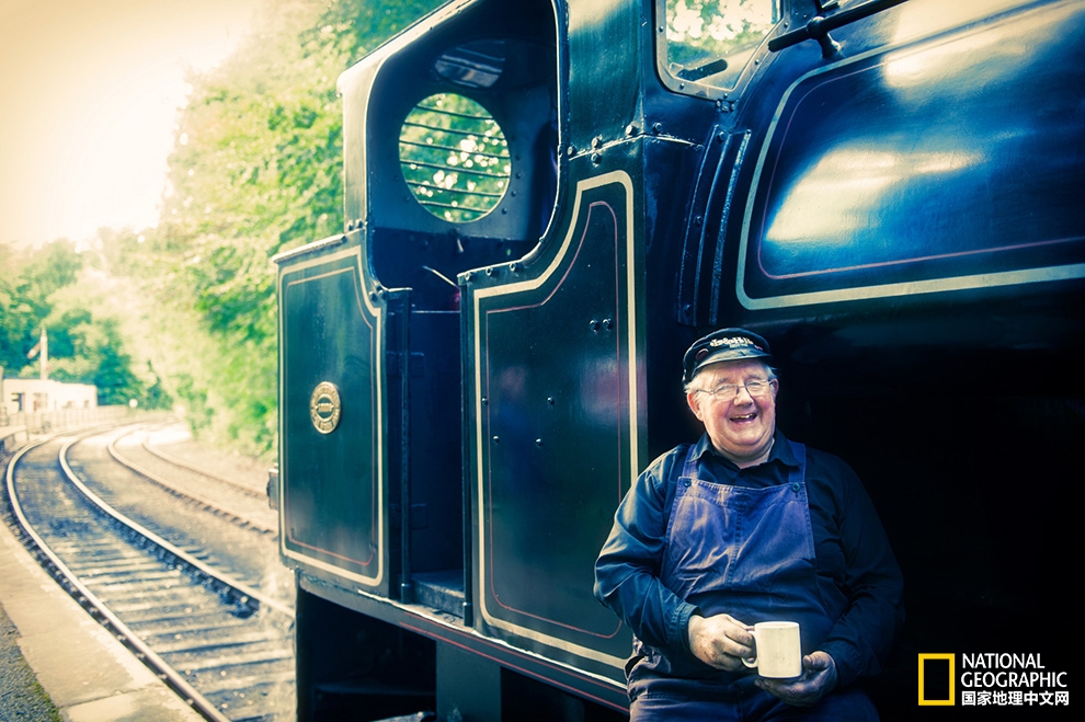 英爱岛行：寂静与喧哗，理智与情感