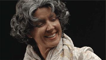 一起体验剪发,头发慢慢变白