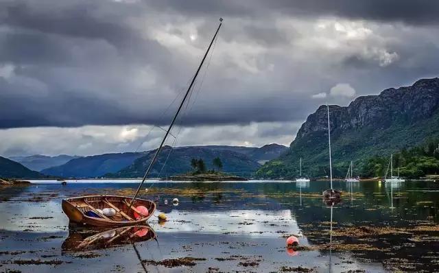 鎮﹁娉板浗鏃呰,浜氭床寤変环鑸┖瀹樼綉