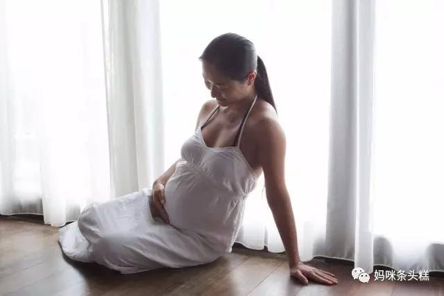 在家DIY拍出这些孕照的宝妈，可以通知让你的摄影师下岗了