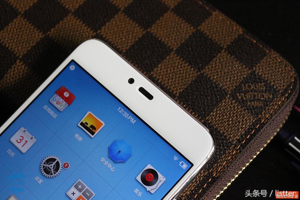 为信仰充值究竟值不值？看镜面不锈钢版锤子M1L测评