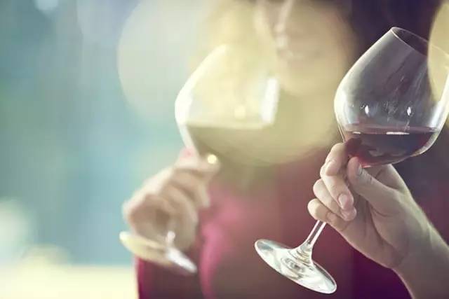 会喝酒的女人情人多是真的吗,好喝酒的女人怎么样