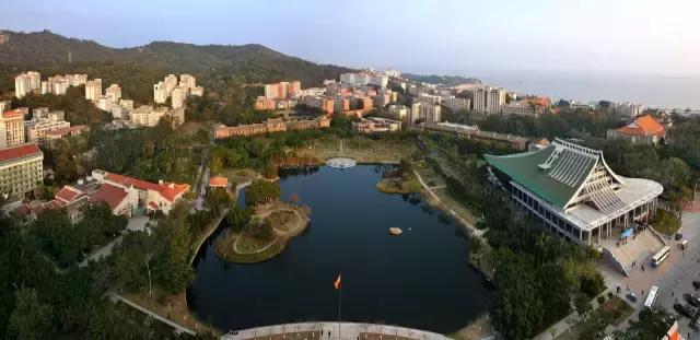 厦大入选全球12所最美大学！像花园一样的大学厦门原来这么多