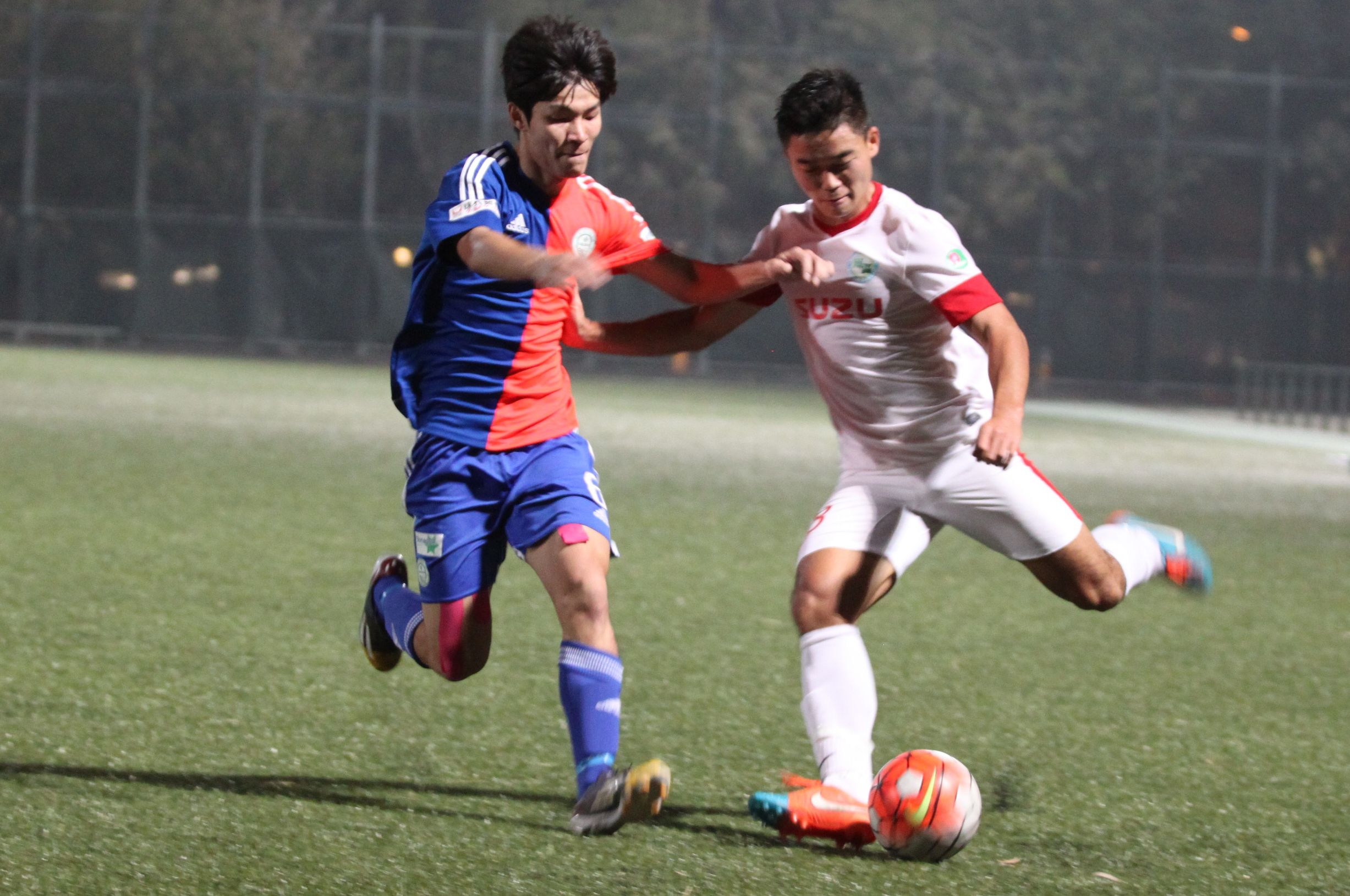 港澳台体育新闻,中国香港足球队进4强现场播报