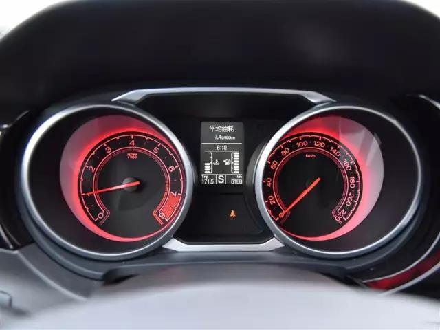 锐腾是紧凑型吗,锐腾属于什么档次车