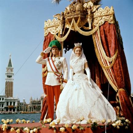 红包利是年终奖，都是用来实现旅行欲望的！