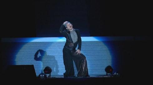 张学友谈表情包演唱会,歌神张学友演唱会震撼全场