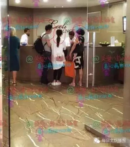 赵丽颖陈伟霆李易峰同框视频,李易峰陈伟霆赵丽颖