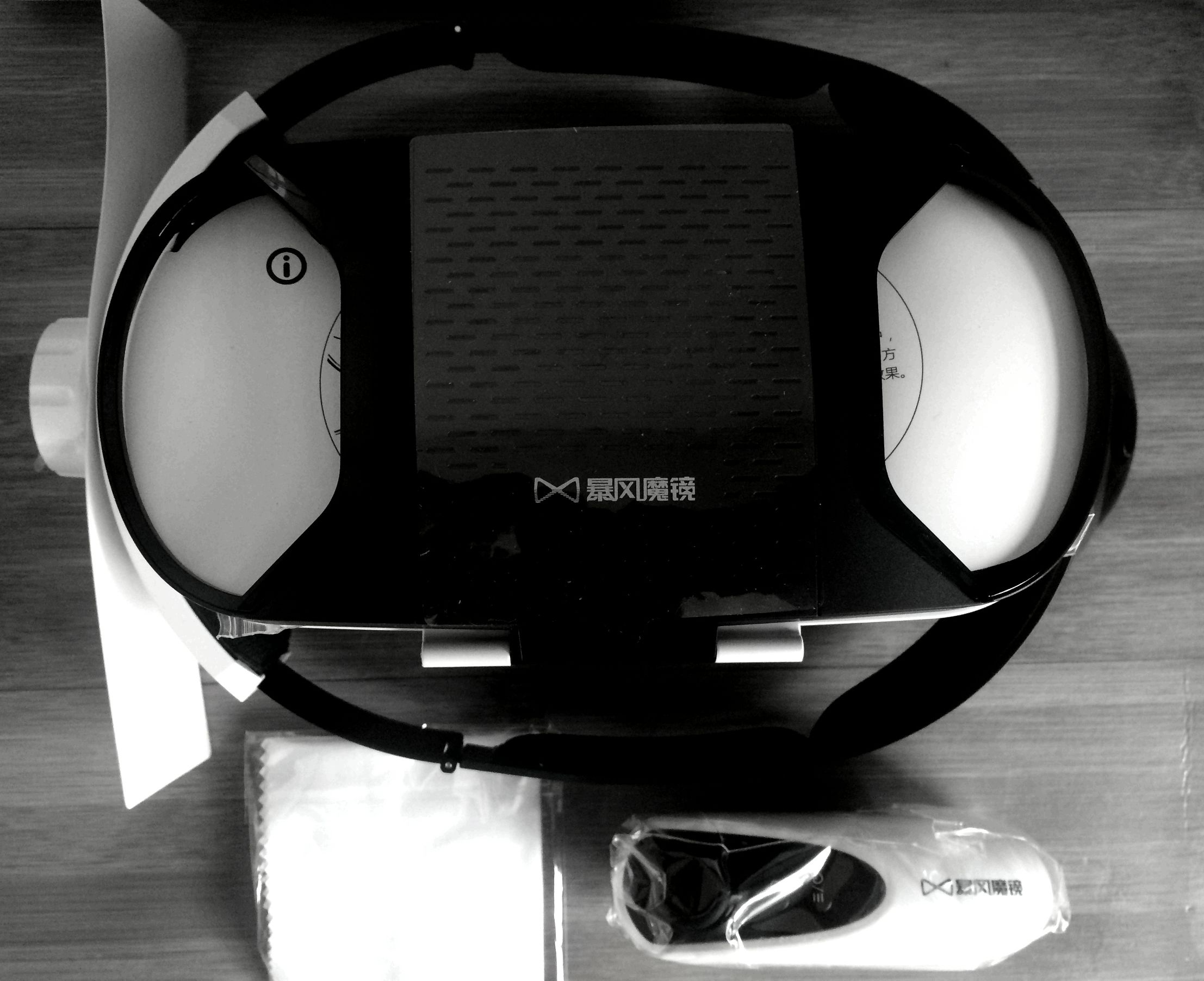 暴风魔镜4代和vr哪个舒服,暴风魔镜vr最后一款