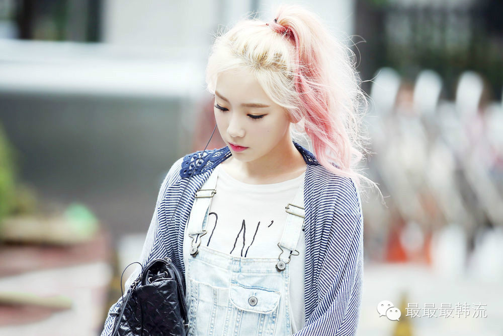 金泰妍曾经二代女团核心人物,金泰妍22年新女团