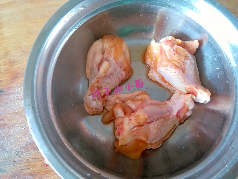 自制肯德基鸡腿堡的做法视频,自制肯德基香酥鸡腿