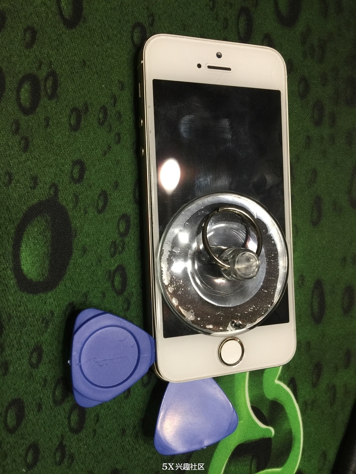 如何给苹果5s换电池品胜,苹果5s怎么换电池教程