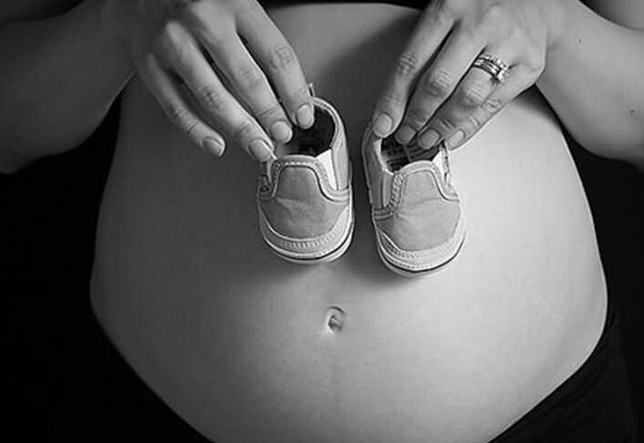 产后严重便秘怎么快速排便,产后便秘严重拉不出屎怎么办