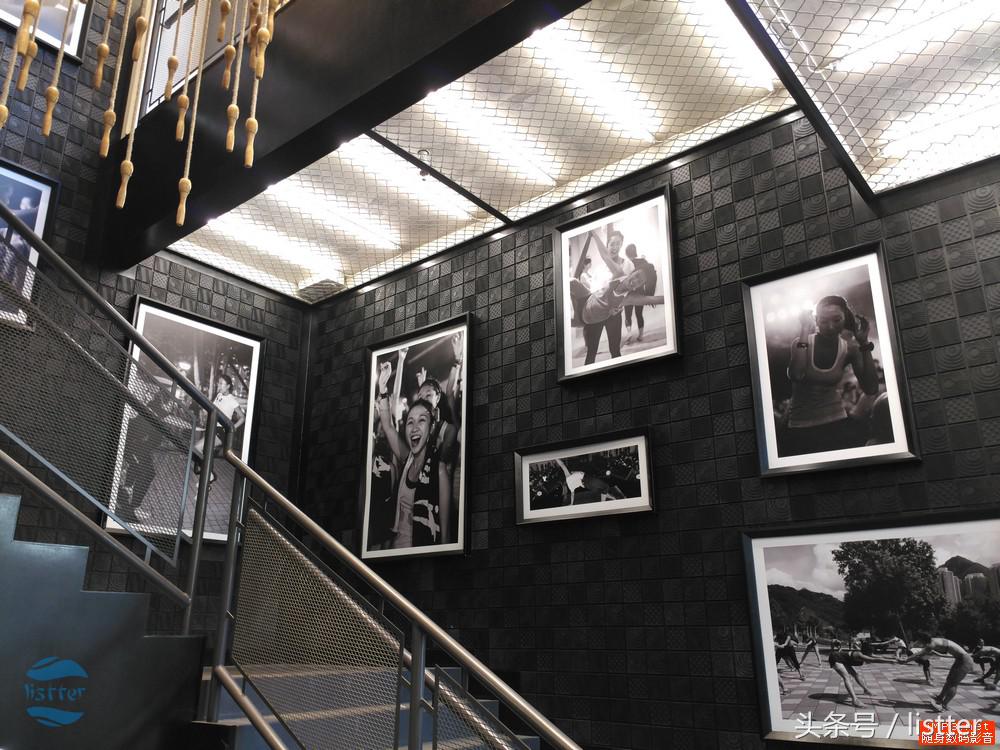 为信仰充值究竟值不值？看镜面不锈钢版锤子M1L测评