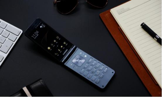 三星w2017心系天下第九代旗舰版,三星w2017心系天下当时价格