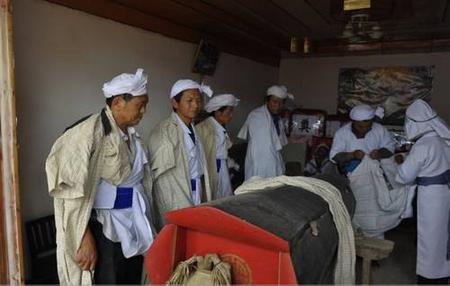 亲人去世后为什么不能理发,亲人走了不能理发原因