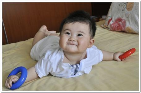 说说我家宝宝治疗肾积水的艰难过程，分享出来，供类似的宝妈参考