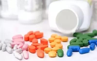 抗病毒保肝药物有哪些,吃保肝药跟抗病毒治疗哪个好