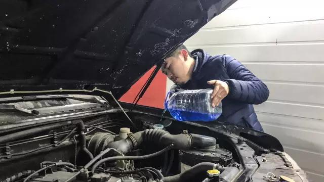 带三个美女自驾中国,自驾房车欧洲之旅