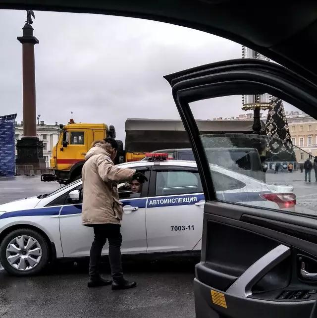 带三个美女自驾中国,自驾房车欧洲之旅