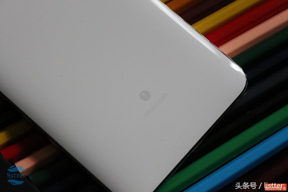 为信仰充值究竟值不值？看镜面不锈钢版锤子M1L测评