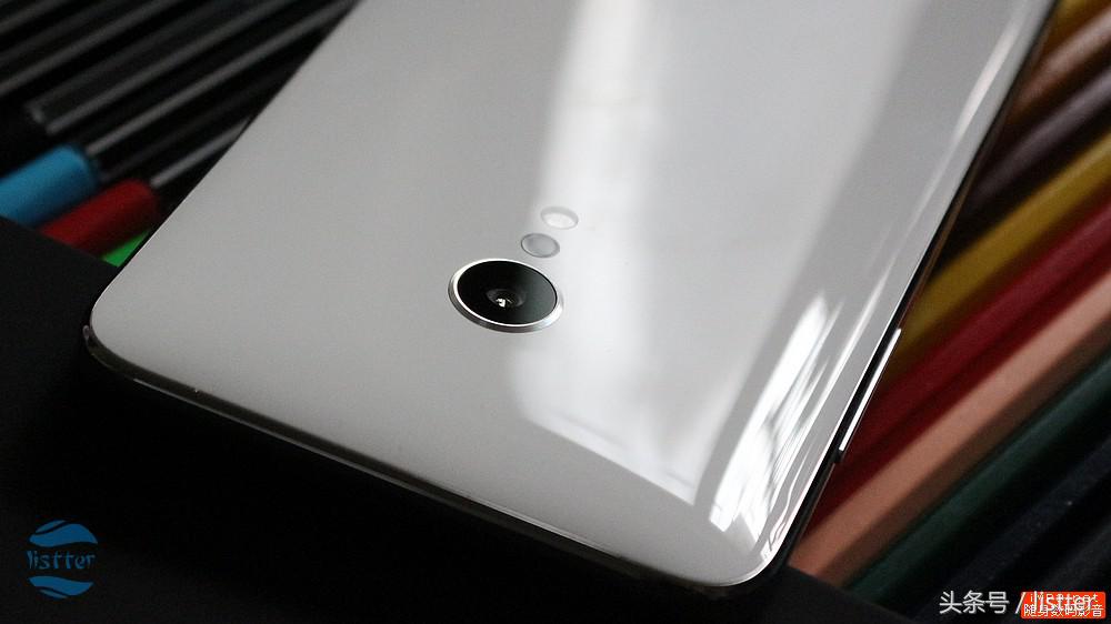 为信仰充值究竟值不值？看镜面不锈钢版锤子M1L测评