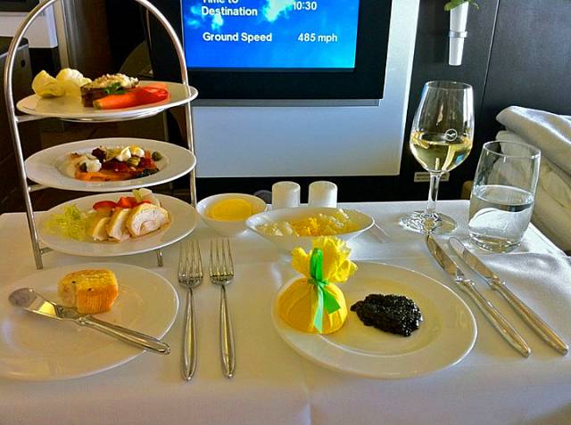 世界十大航空飞机餐,世界各国飞机餐大比拼
